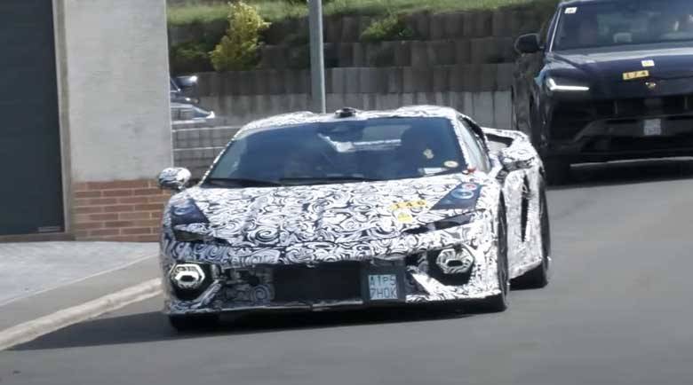 Наследникът на Huracan вече се движи по пътищата (Видео)