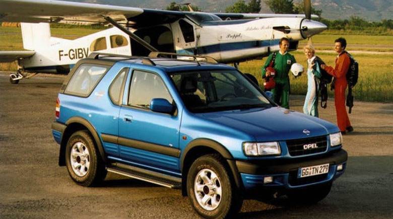 Opel възражда култовата Frontera от 90-те