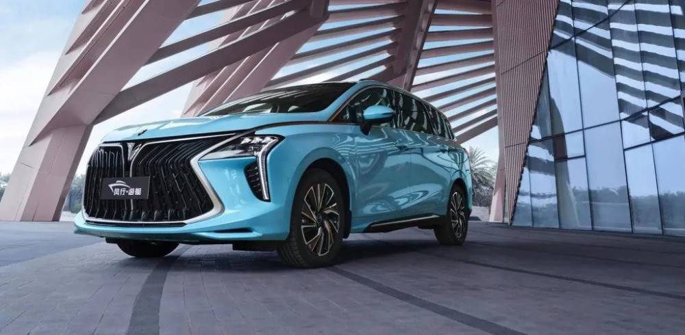 Над 20 марки излагат коли на автосалон Варна