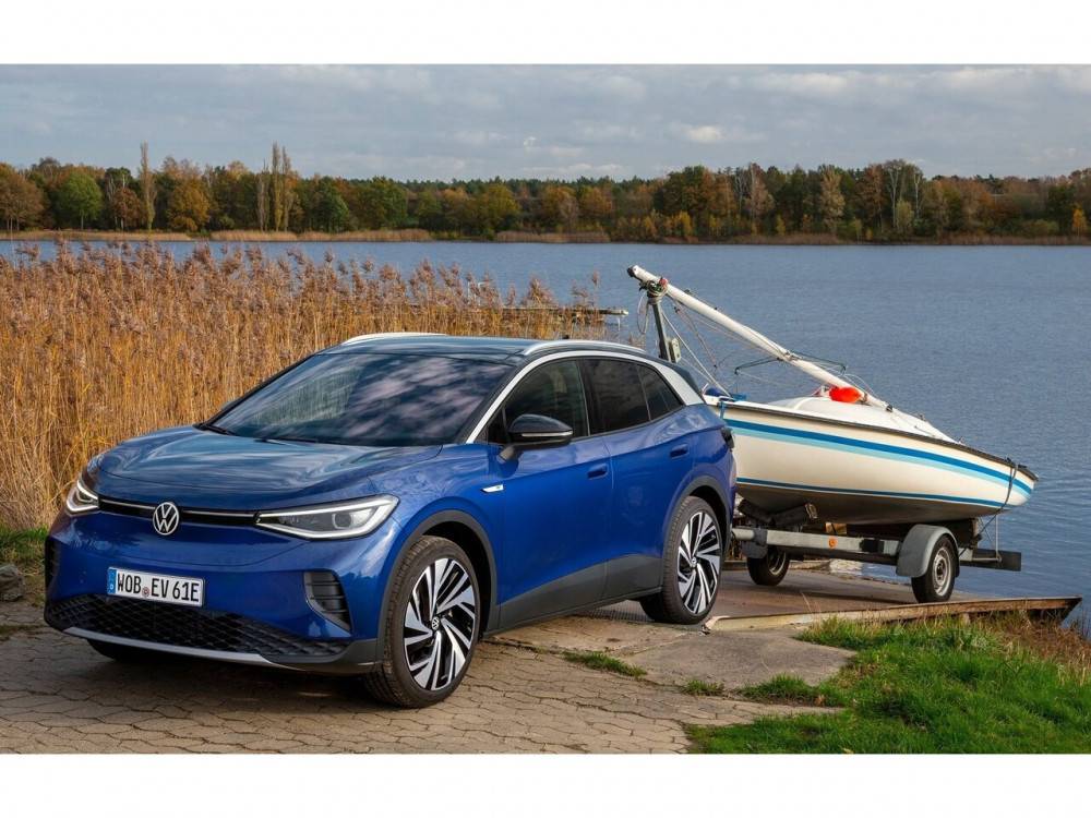 Видео тест драйв: Volkswagen ID.4 - eлектрическата алтернатива на Tiguan