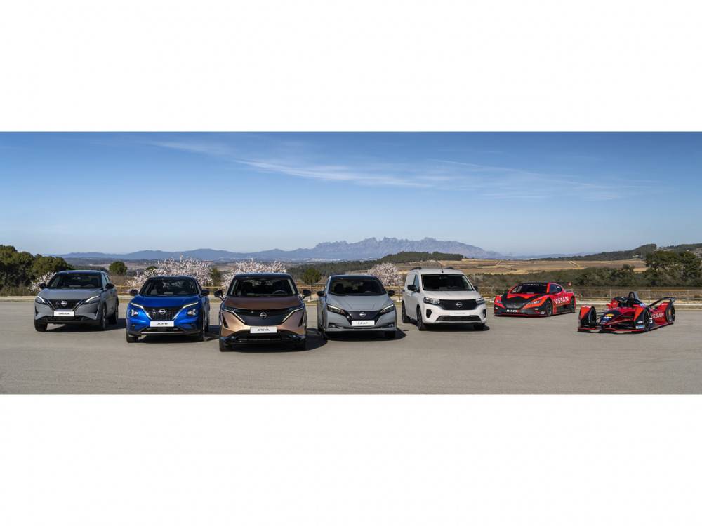 Nissan пуска шест електрифицирани модела до края на годината
