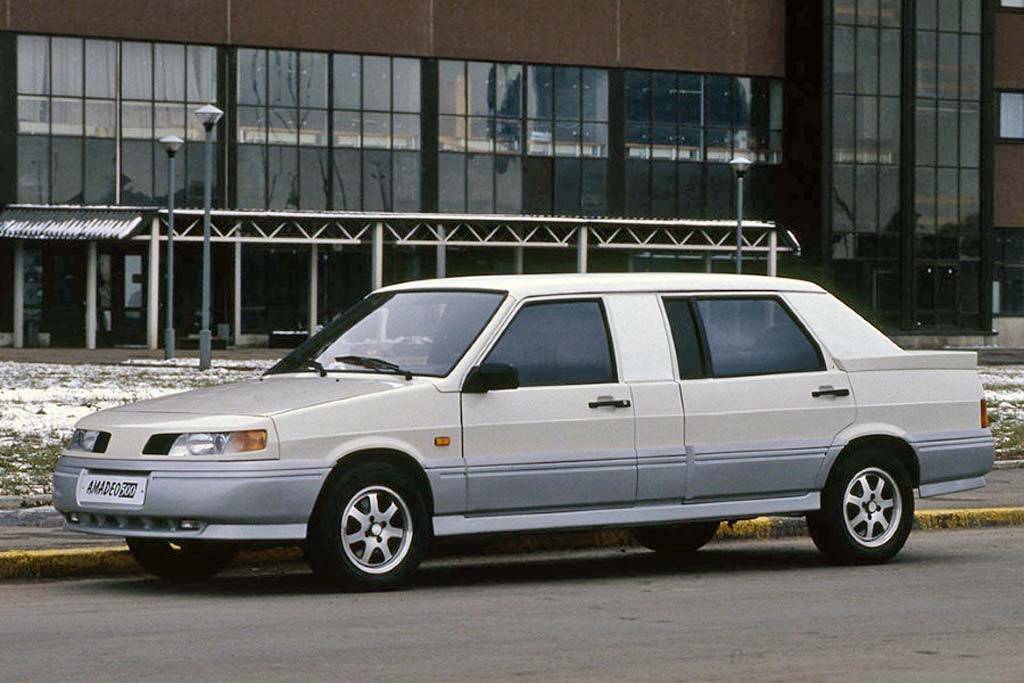 Лада Амадео-500: луксозна лимузина създадена през 1993 г.