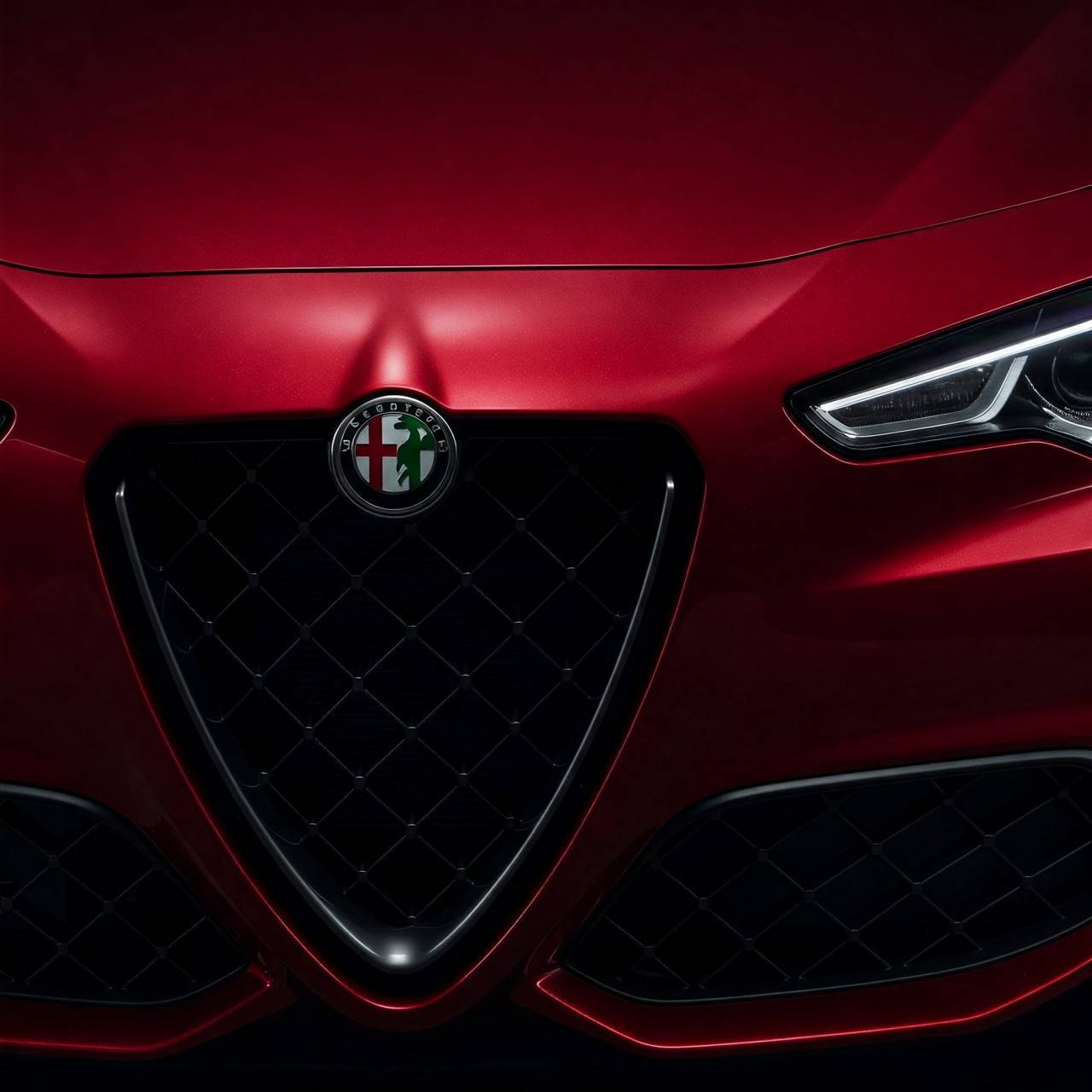 Alfa Romeo променя незабелязано своя Scudetto