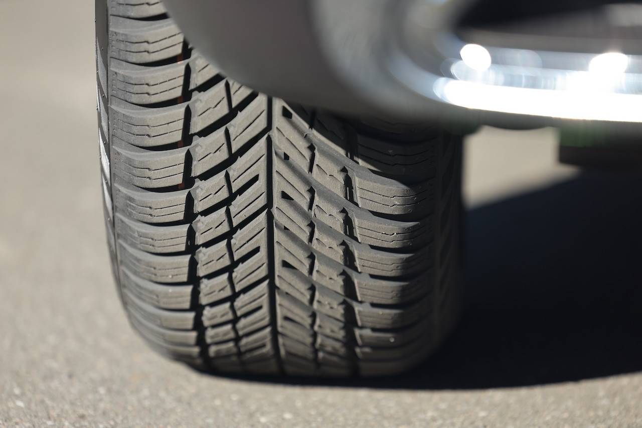 Тест на Nokian Tyres Seasonproof 2: Финландската всесезонна гума на ново равнище