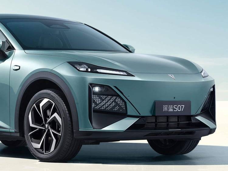 Китайската марка Deepal навлиза в Европа с електрически SUV