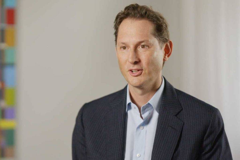 Президентът на Stellantis говори за стратегията на компанията през 2025 г.