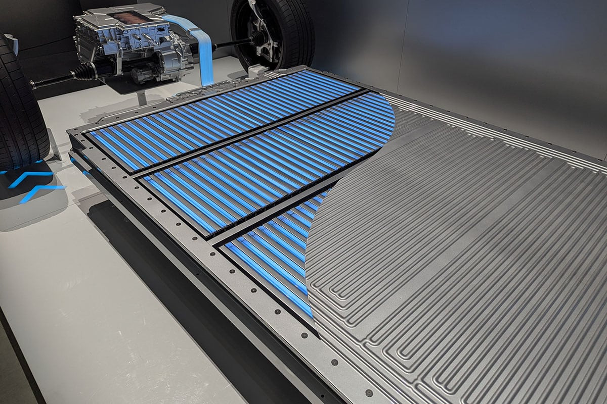 BYD разкрива тайните на своята платформа за бързо зареждане