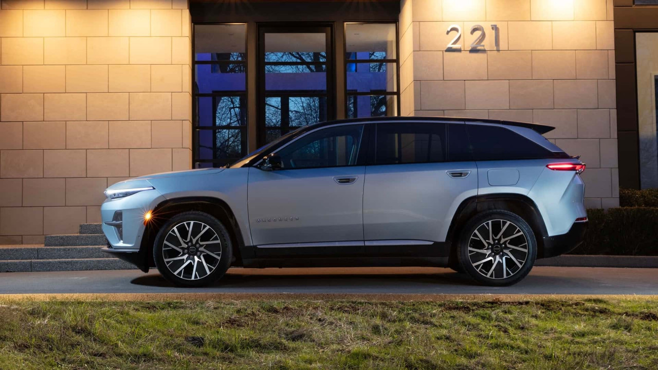 Защо Jeep Wagoneer не се продава по-добре?