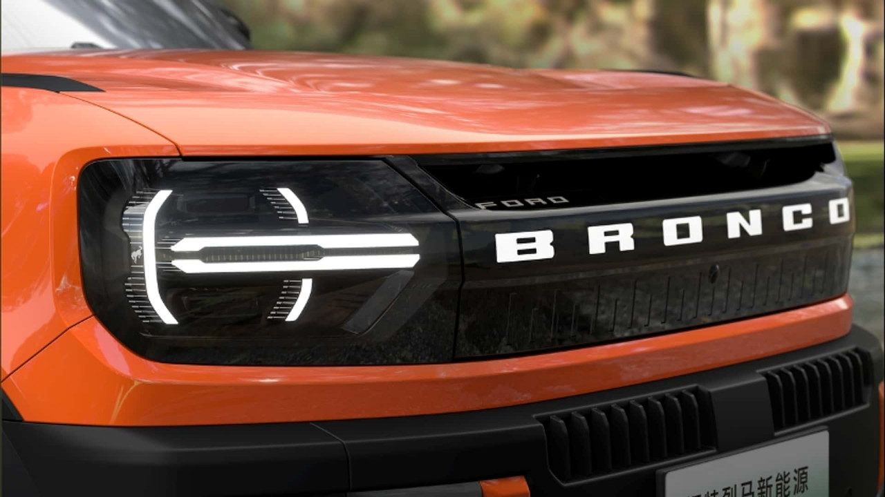 Ford Bronco става електрически, но не за Америка