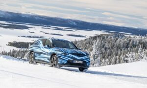 Mercedes-Benz представя GLC – новото 100% електрическо SUV