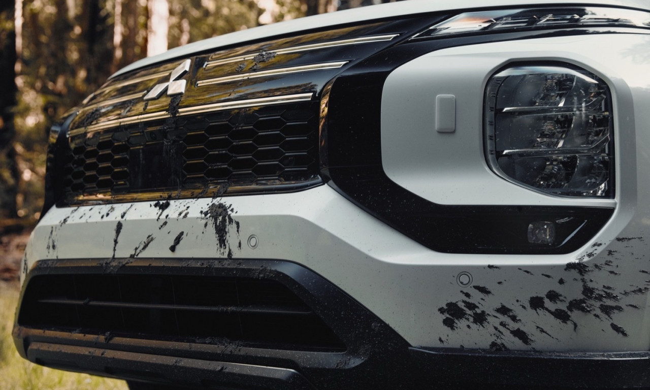 Новият Mitsubishi Outlander Trail Edition подчертава приключенската линия на SUV модела