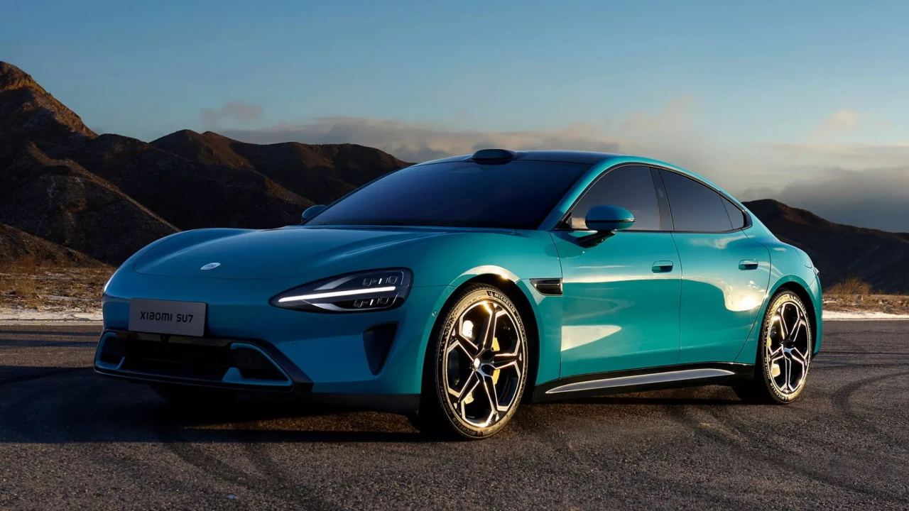 Xiaomi обясни мистериозното движение на SU7 с дистанционна команда от iPhone