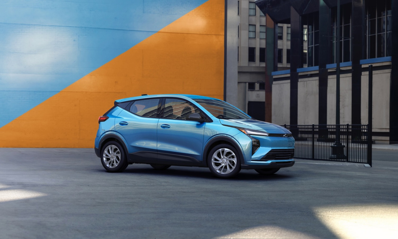 Chevrolet Bolt 2027 се завръща с LFP батерия и достъпна цена