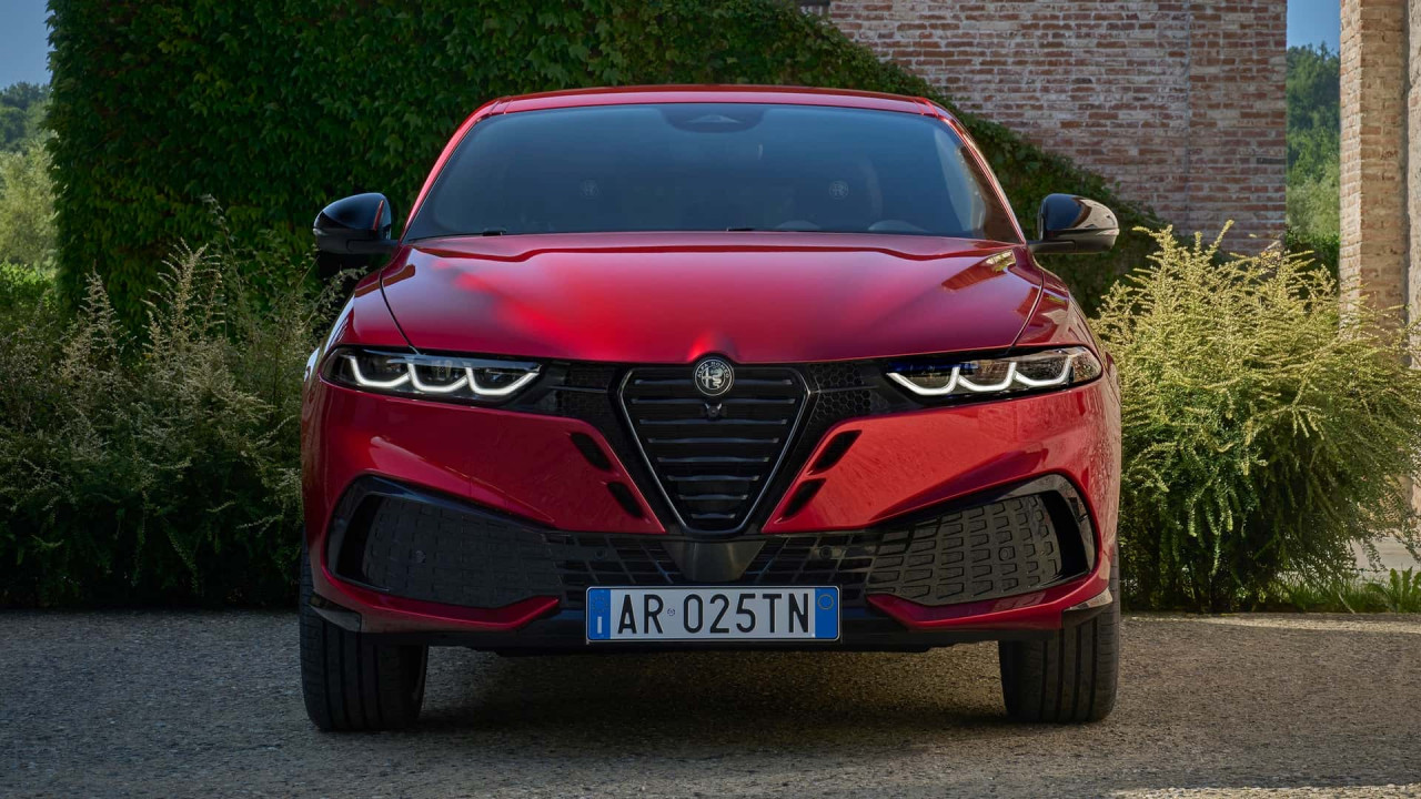 2026 Alfa Romeo Tonale: без хибрид и с нов спортен облик