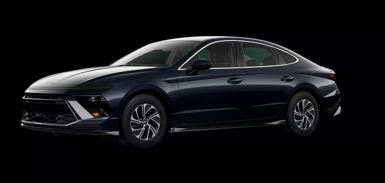 Hyundai обновява Sonata 2026 с по-достъпни Sport и Hybrid версии