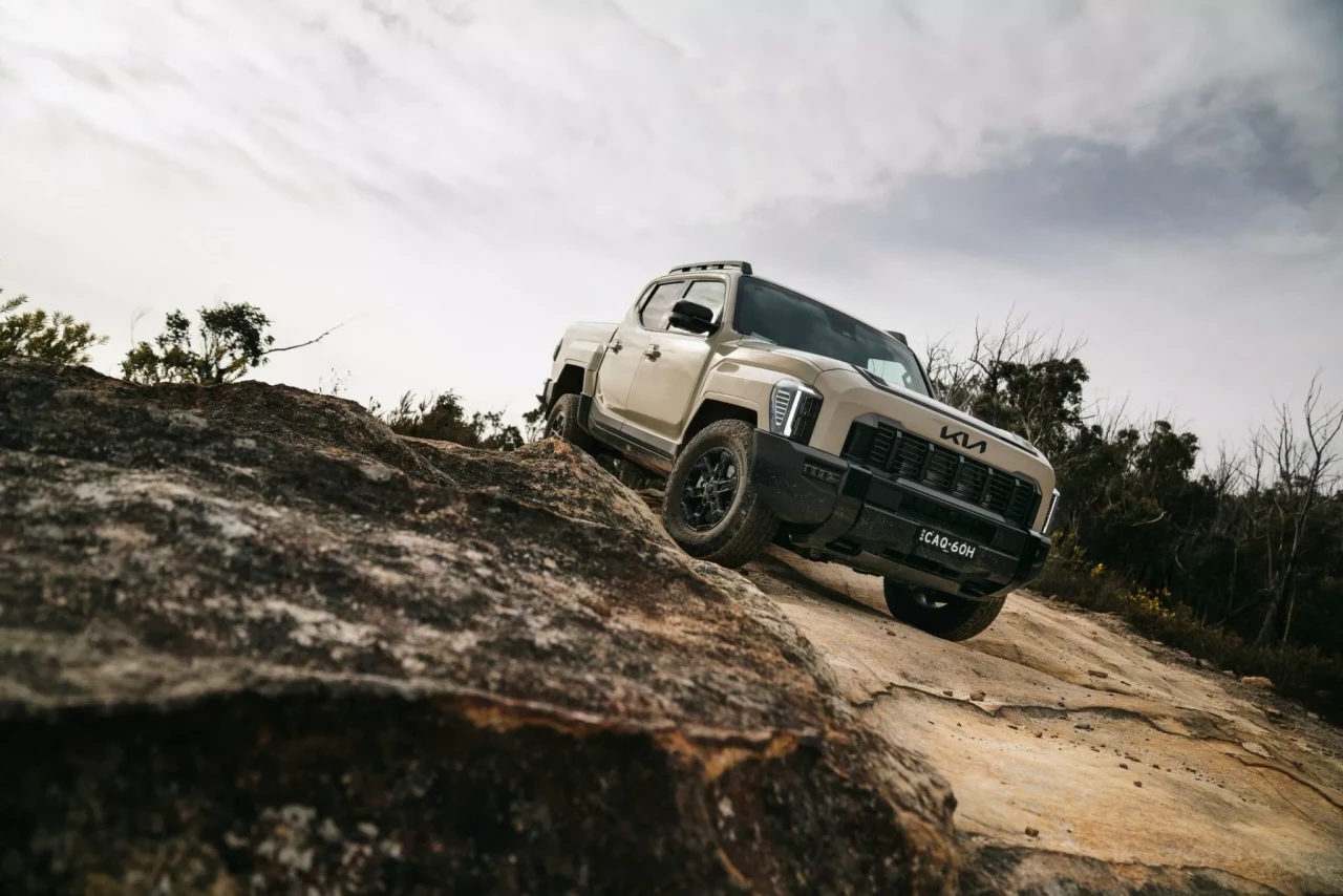 Kia намалява цените на Tasman в Австралия след слаби продажби