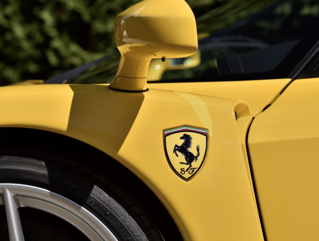 Ferrari Enzo от 2003 г. разпродадено за 16,5 млн. долара – едва ли ще бъде карано