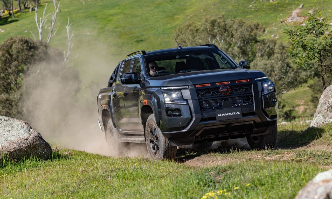 Новата Nissan Navara идва с битурбо дизел и система Super 4WD
