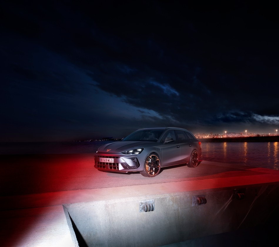 Cupra пусна пакет Extreme за Leon VZe Sportstourer в Австралия