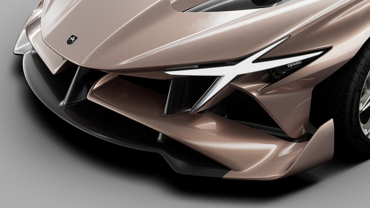 Apollo EVO дебютира в серийна спецификация, автомобил №1 вече се произвежда