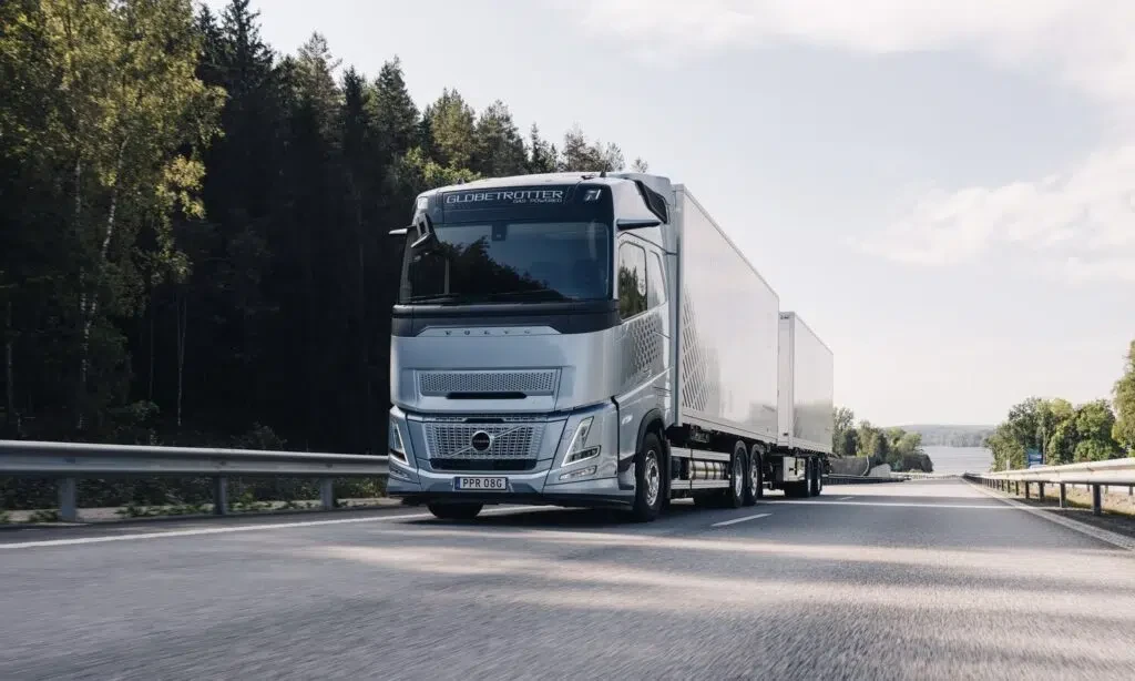 Volvo Trucks премина границата от 10 000 продадени камиона на газ