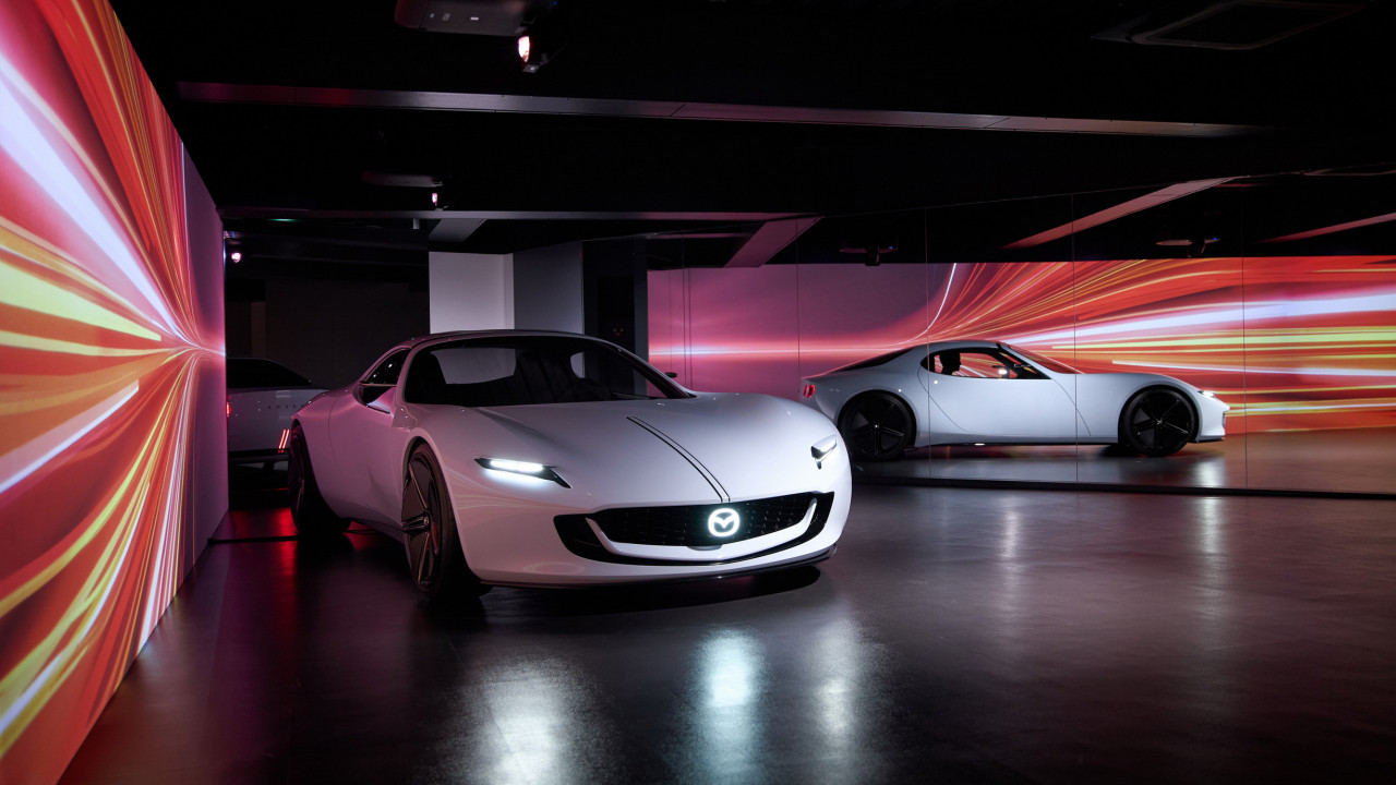 Новото Mazda MX-5 NE ще бъде електрифицирано, но не изцяло електрическо