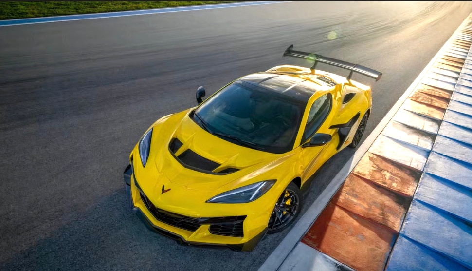 Corvette C8 настигна и задмина Porsche – поне по цифри