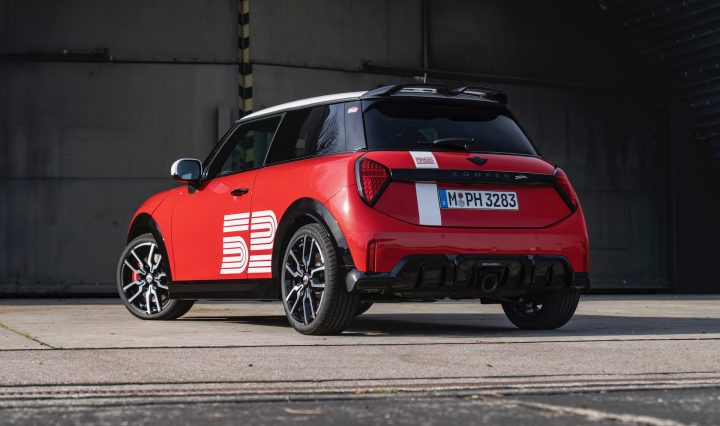 MINI Cooper 1965 Victory Edition идва в Австралия през 2026 г.