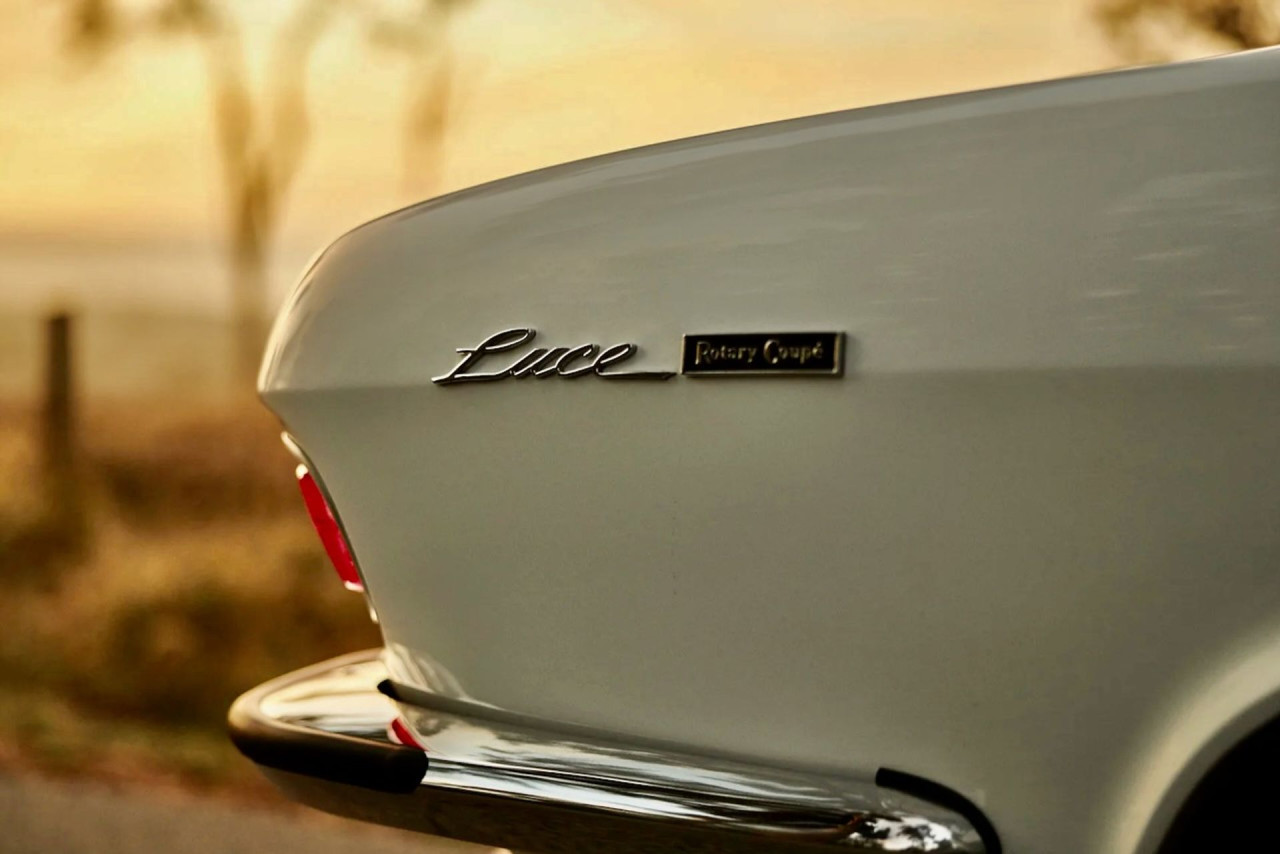 Mazda регистрира отново името Luce в Япония преди дебюта на електрическото Ferrari