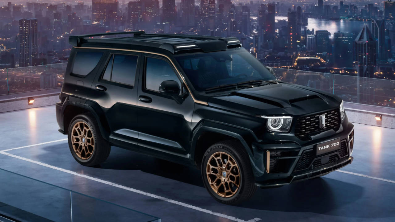 Новият Tank 700 Hi4-Z: офроуд гигант с LiDAR и 190 км електрически пробег