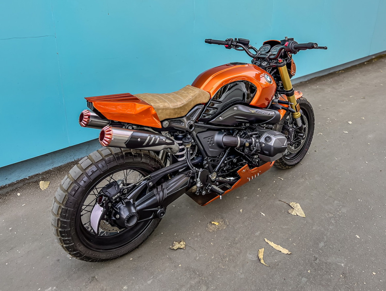 BMW R nineT Scrambler с ново лице от Mean Green Customs – краищата преработени до край