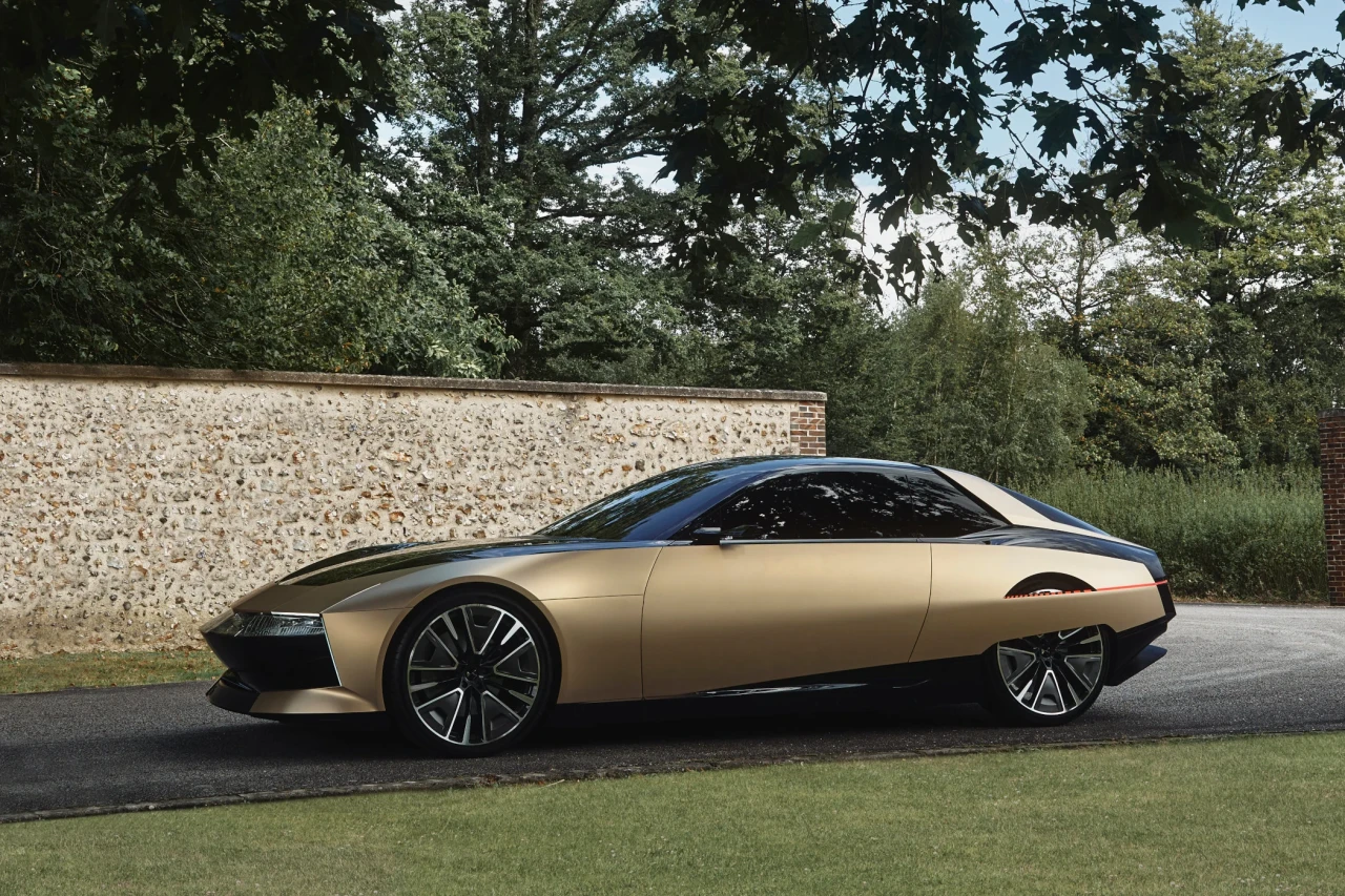 Дигитална визия показва как Citroën SM може да се върне като DS