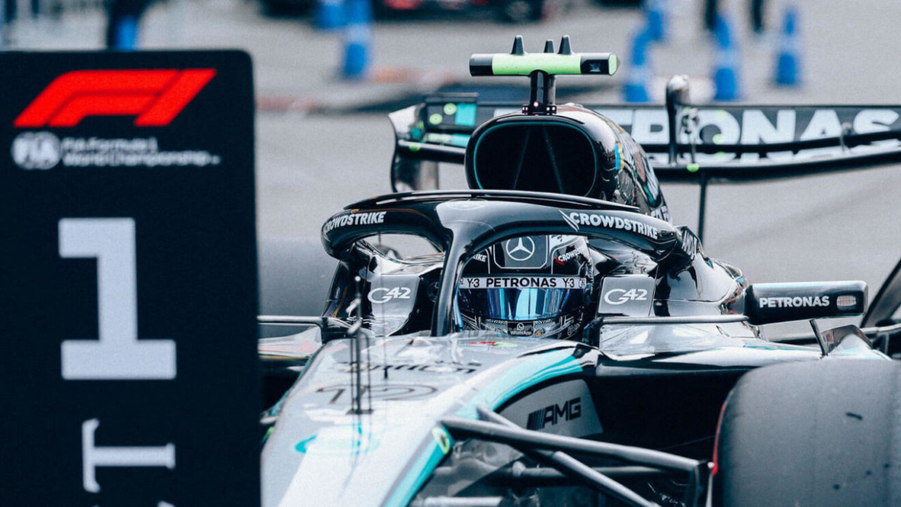 Кими Антонели печели полпозишън в Сузука с 1:28.778