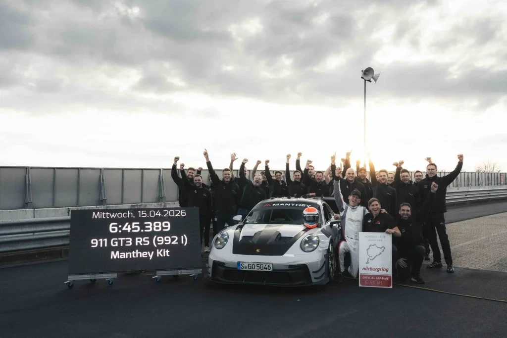 Porsche 911 GT3 RS Manthey с 6:45 на Нюрбургринг