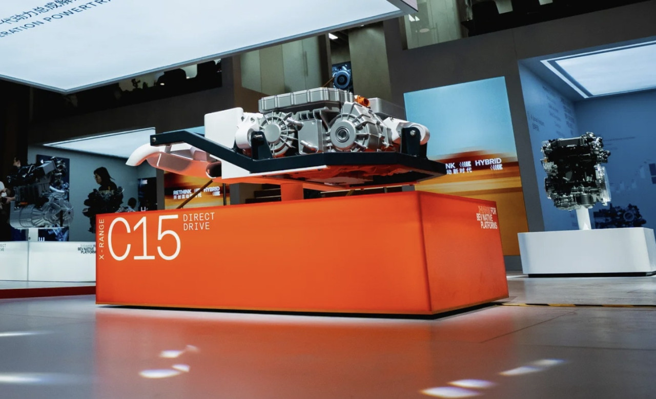 Horse показва бъдещето на ДВГ в хибридната ера