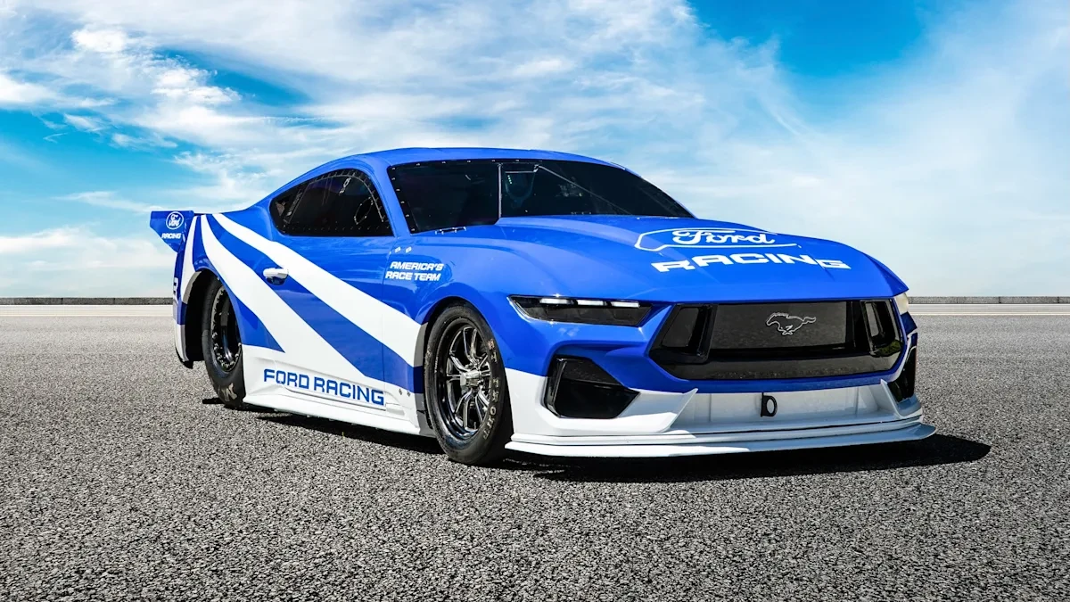Ford Mustang Cobra Jet 2200: електрическият драг звяр с 6,81 секунди