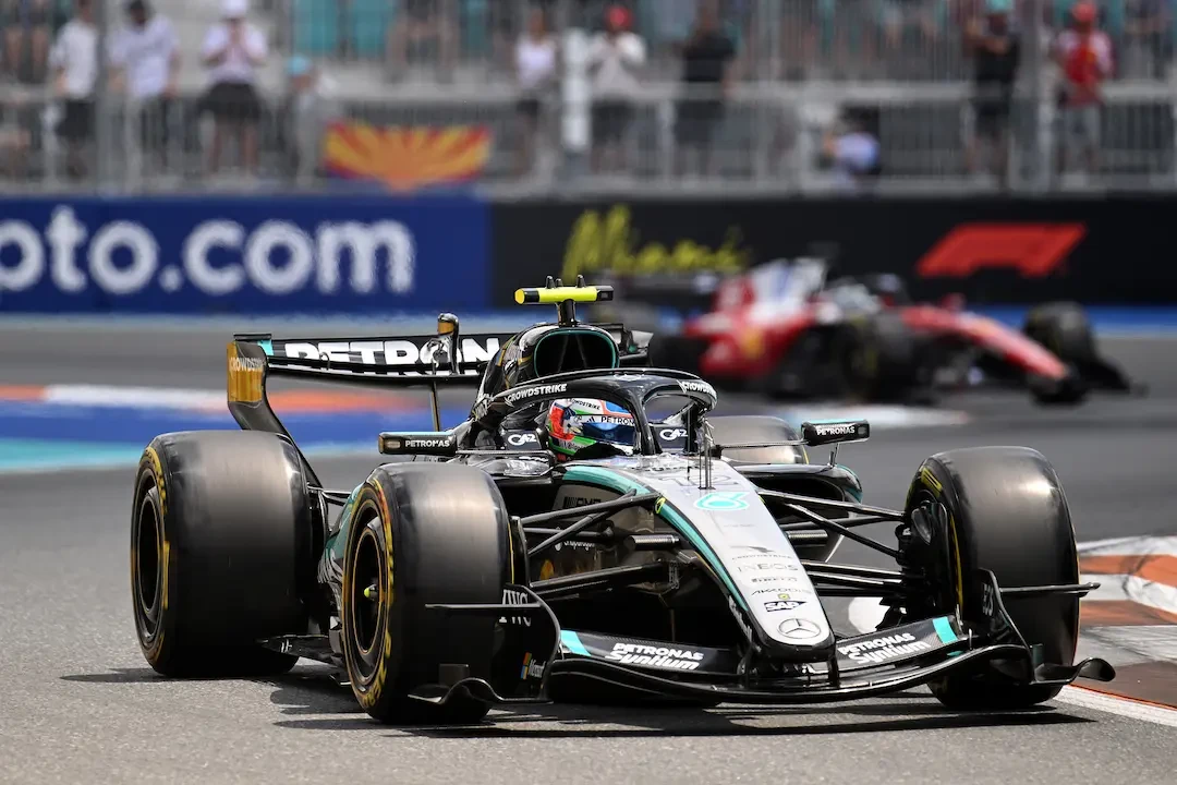 Mercedes и Антонели в Маями: трета поредна победа и растяща F1 сензация