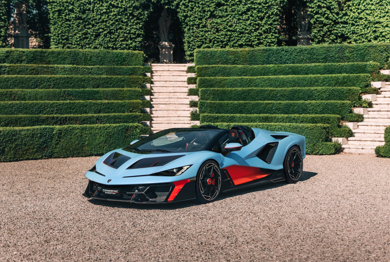 Lamborghini Fenomeno Roadster с 1 065 к.с. дебютира като открит хиперавтомобил