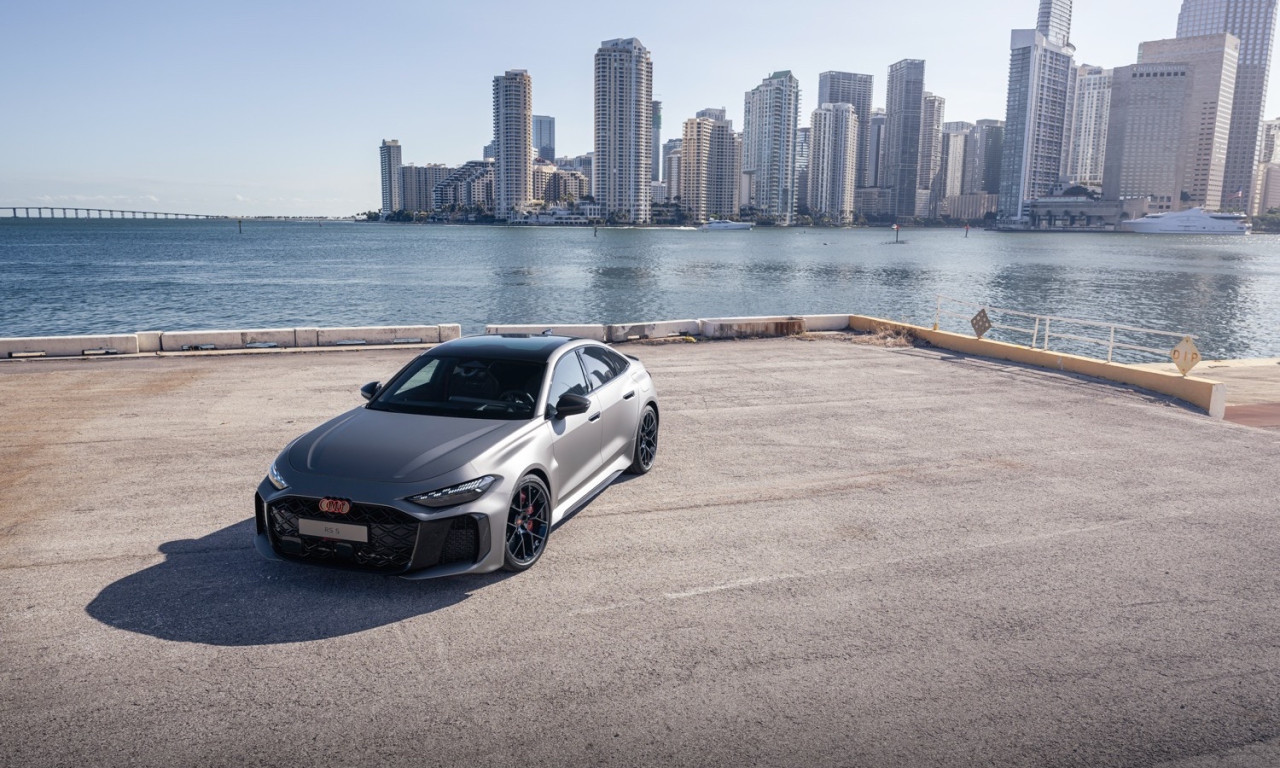 Audi RS 5 с 639 к.с. влезе във F1 Hot Laps в Маями