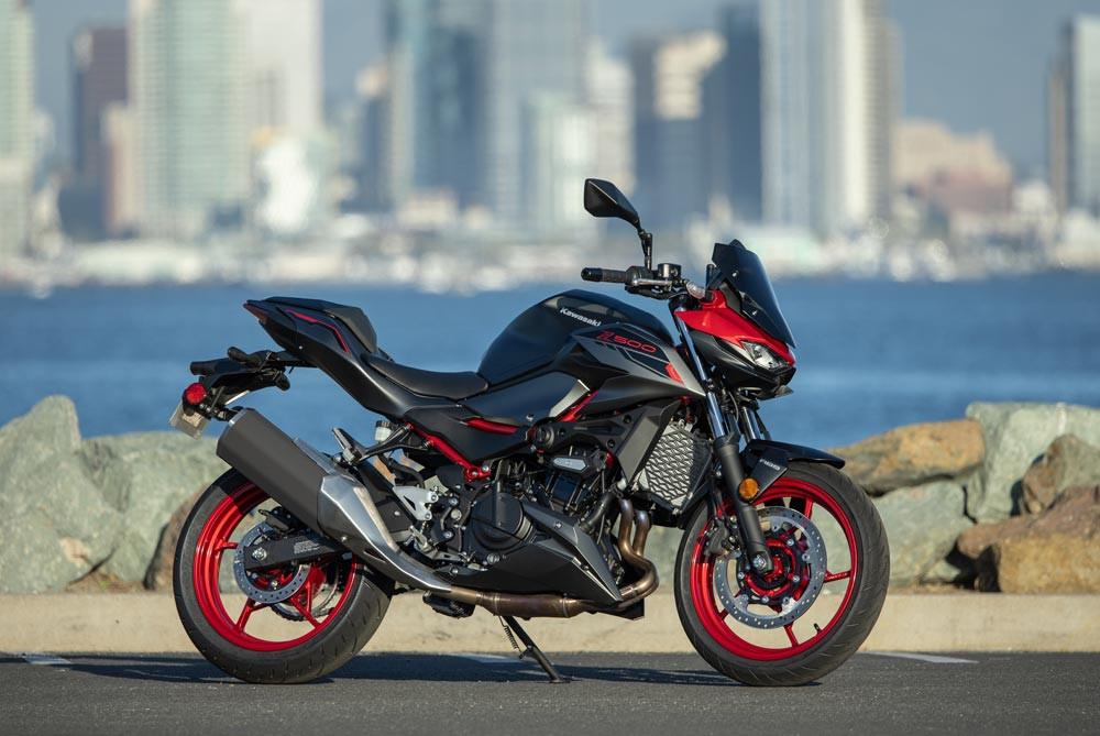 Kawasaki Z500 ABS удря конкуренцията с цена под $5700