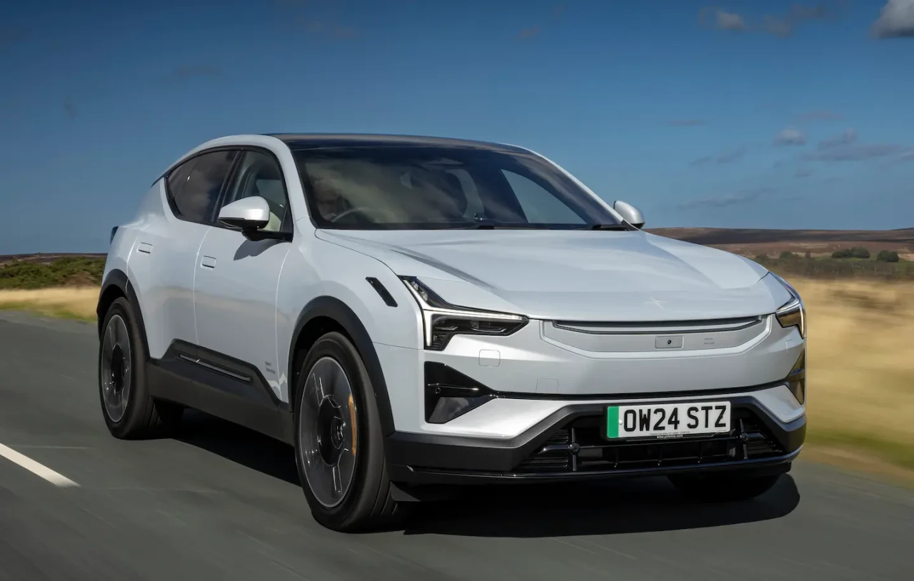 Polestar 3 вече с 800V и 350 kW ултрабързо зареждане