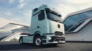 Mercedes eActros 600 тръгва на електрическа обиколка на света