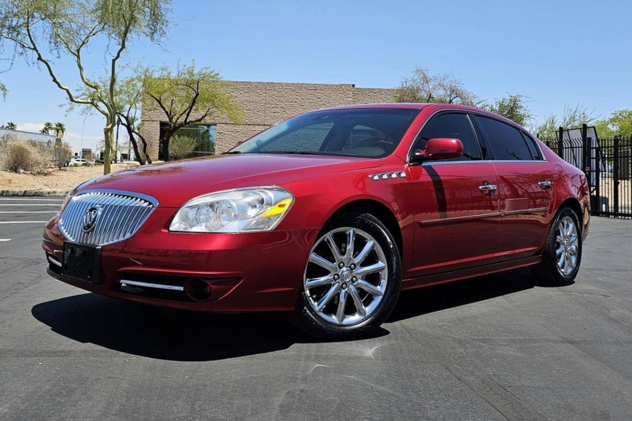 Buick Lucerne доказва издръжливост с 200 000 мили пробег