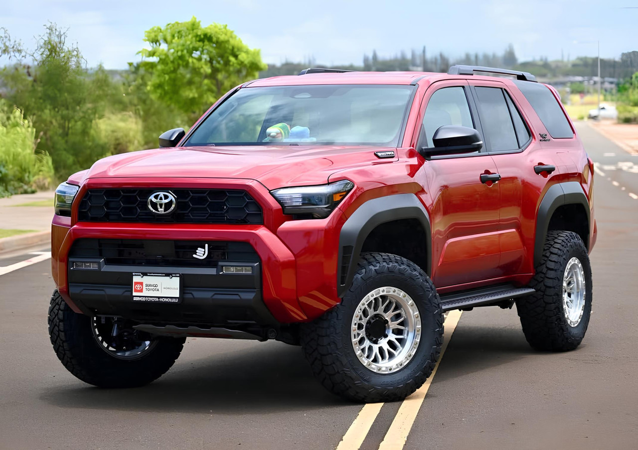 Toyota 4Runner TRD Off-Road получи 3-инчов лифт и нов стил