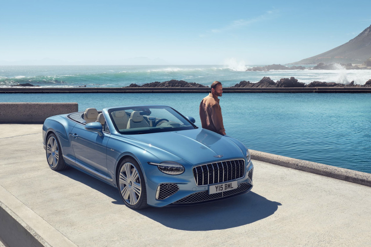 Bentley изтегля 2026 Continental GT и GTC заради полуоски