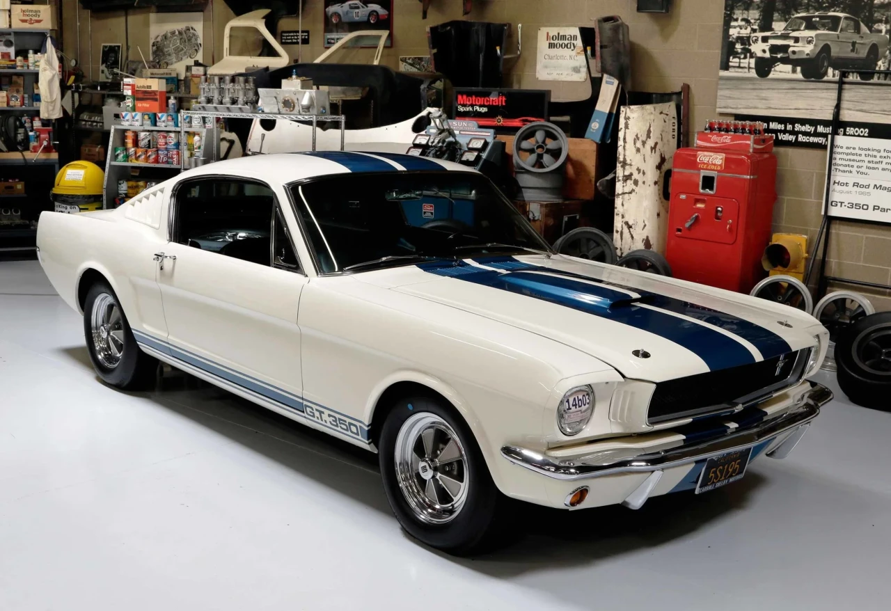 Shelby GT350 от 1965 г. премина границата от $1 млн.