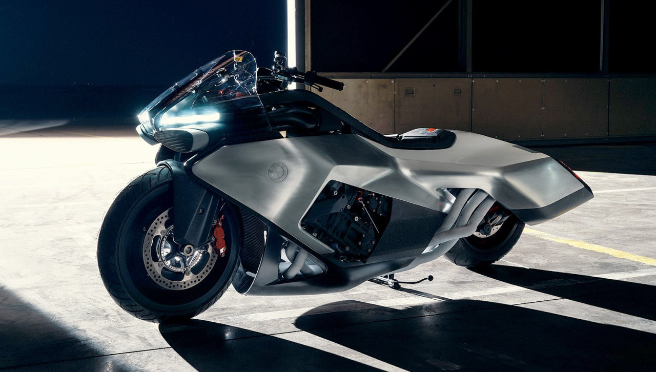 BMW Vision K18: шестцилиндров круизър с 1800 кубика