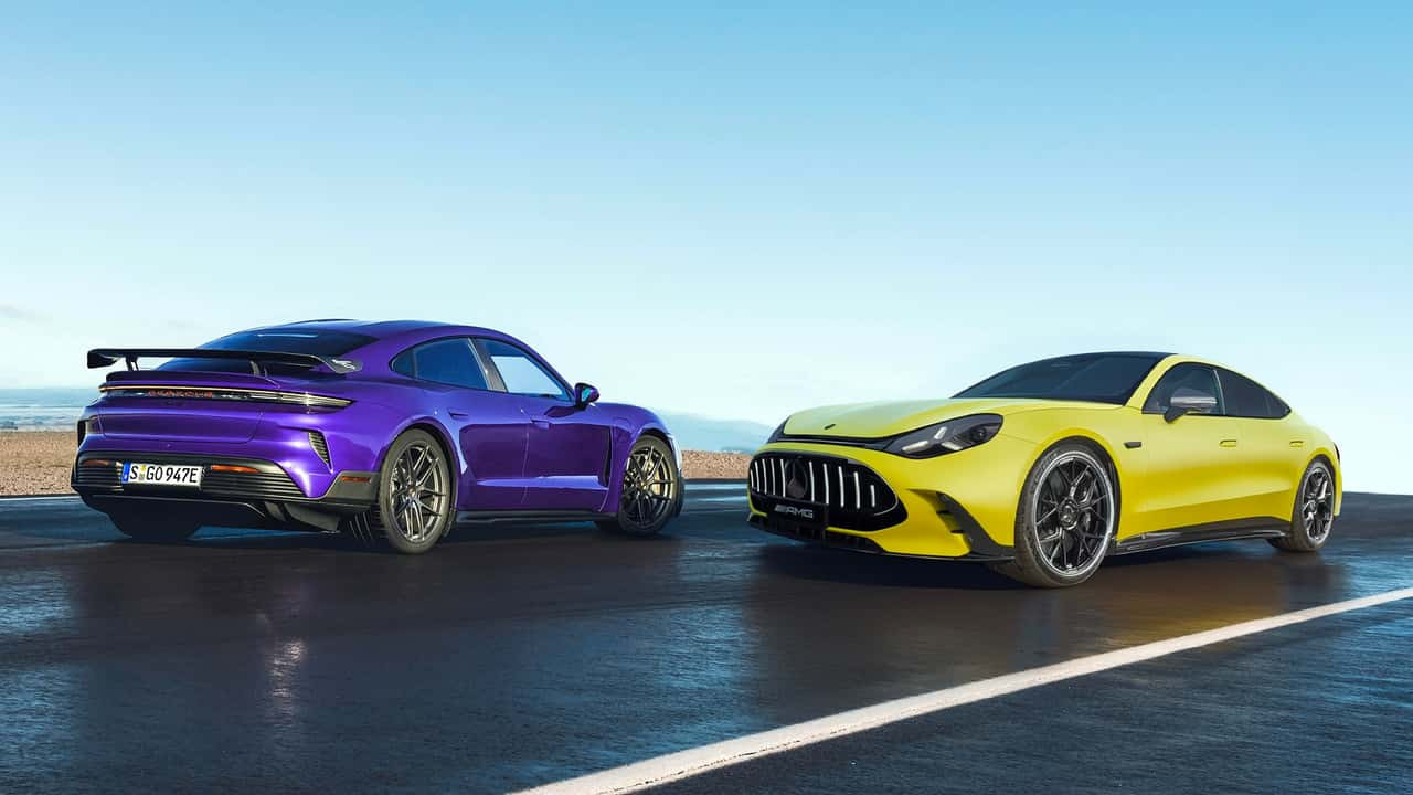 Porsche Taycan Turbo GT Weissach срещу Mercedes-AMG GT 4-Door