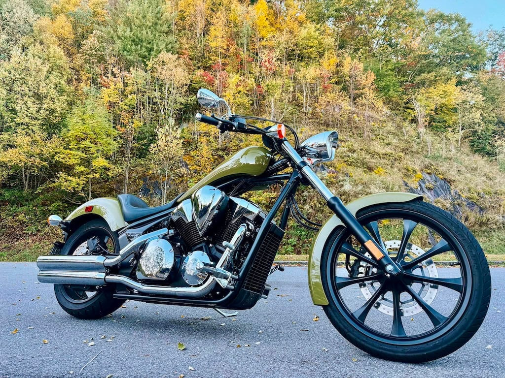 Honda Fury оцелява през 2025 г. като истински фабричен чопър