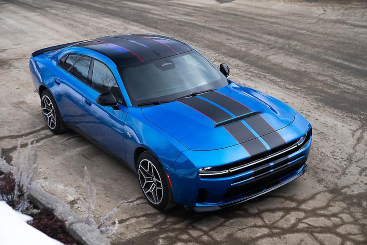 Dodge връща Charger SRT Hellcat с легендарния HEMI V8